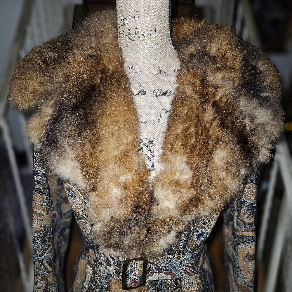 Vintage Tapestry coat faux fur